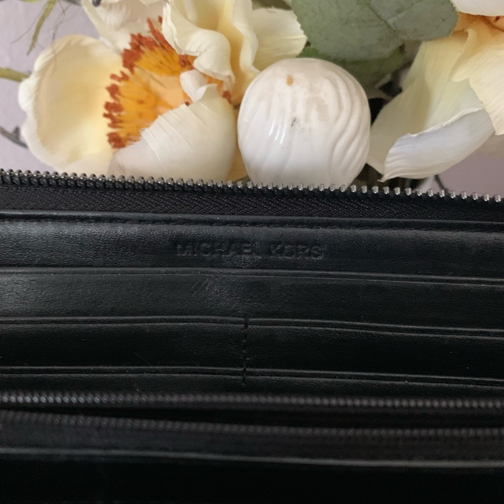 Michael Kors Studded Accordion Black Wallet - Picture 7 of 7